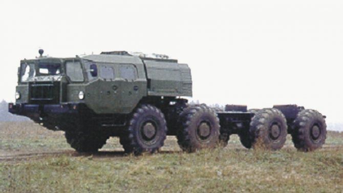 Серийное шасси МАЗ-543А с монтажной длиной рамы более 7 метров (из архива СКБ-1 МАЗ)