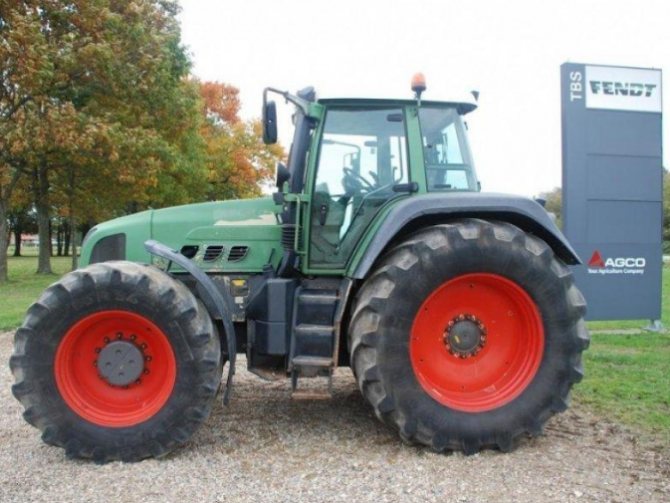 Трактор Fendt Favorit 926 Vario